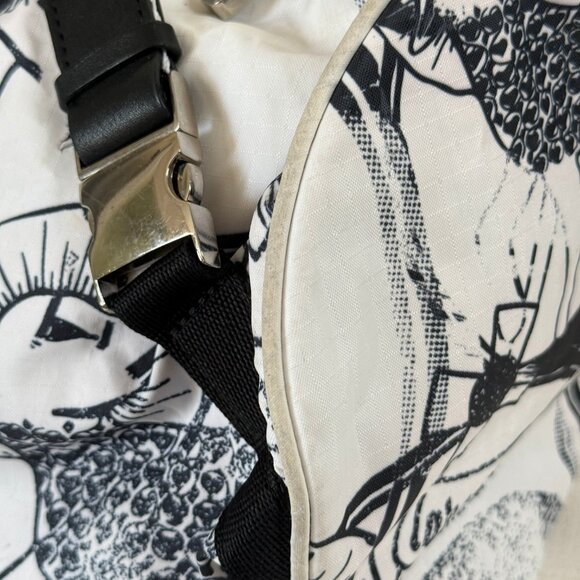 Vintage Gwen Stefani LeSportsac L.A.M.B Graphic Nylon Duffle Shoulder Bag Y2K - Picture 7 of 13